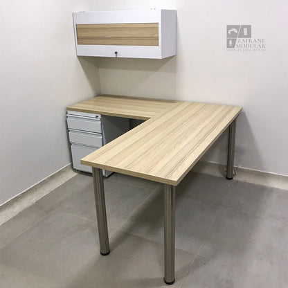 ESCRITORIO  EN “L”  SOPORTE EN ACERO