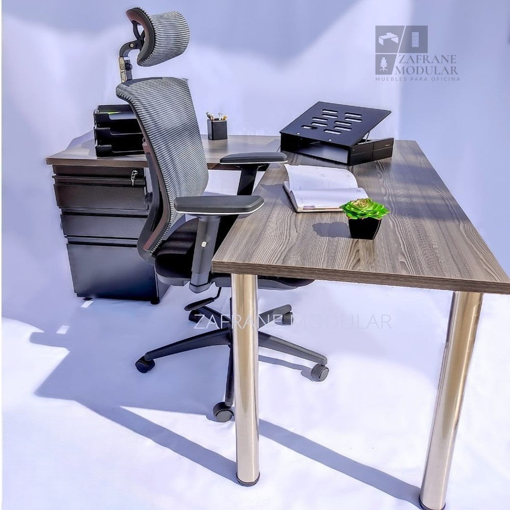 ESCRITORIO  EN “L”  SOPORTE EN ACERO